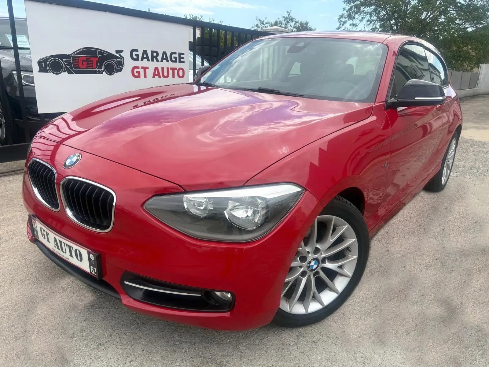 2014 BMW SERIE 1 SPORT 114D 95 CH