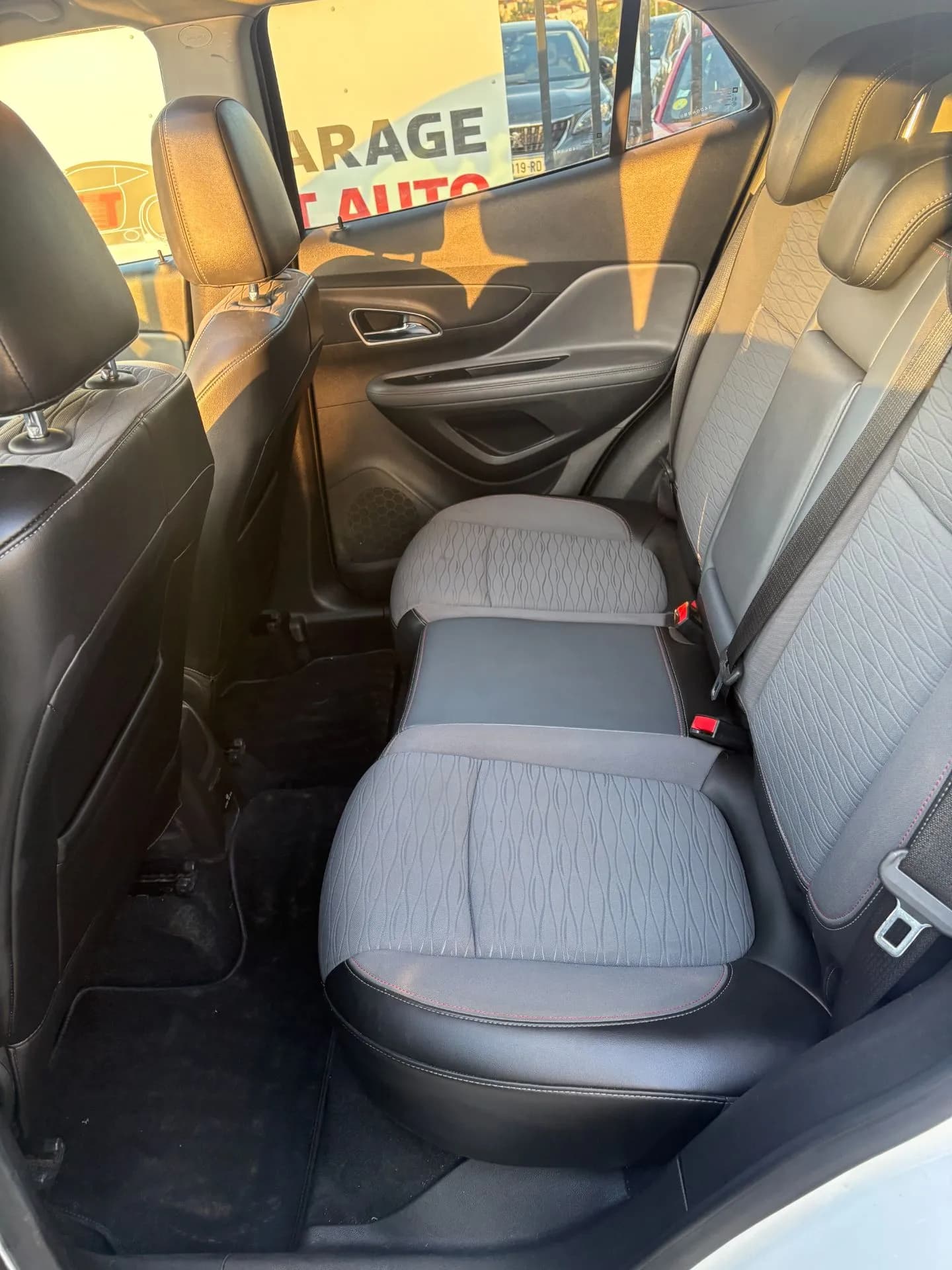 OPEL MOKKA COLOR EDITION START&STOP 1.6 CDTI 136 CH , 4X2, - Vue 18