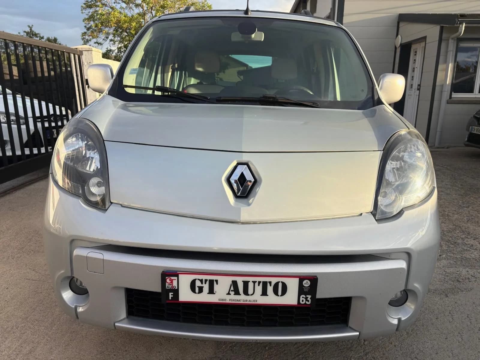 RENAULT GRAND KANGOO TOM-TOM EDITION 1.5 DCI 90 CH, GPS ,RADAR DE RECUL - Vue 6