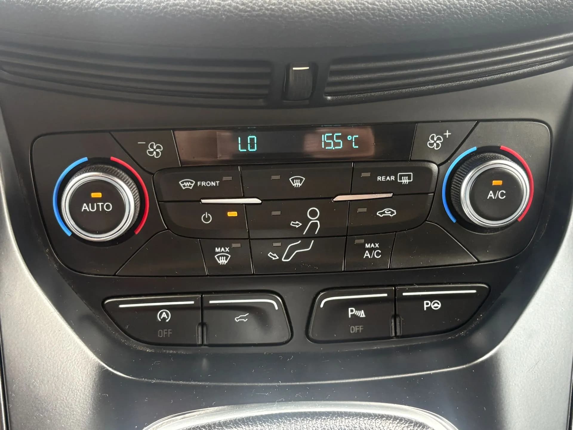 FORD KUGA ST LINE 2.0L TDCI 150 CH 4X2, PARKING AUTOMATIQUE, GPS,CAMERA DE RECUL - Vue 11