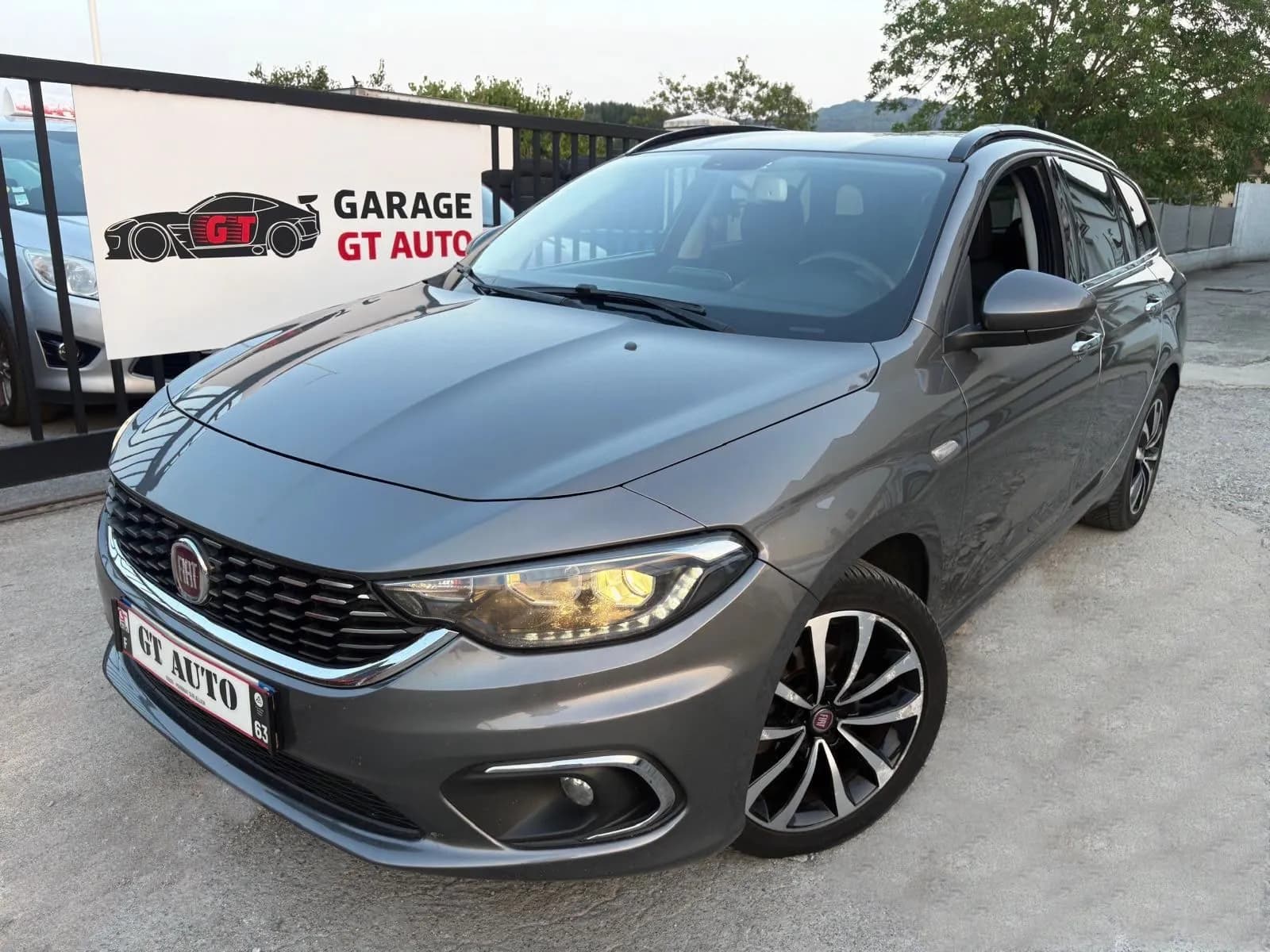 2015 FIAT TIPO SW LOUNGE 1.6 MULTIJET 120 CH START AND STOP - 5 PORTES, APPLE CarPlay, Android Auto